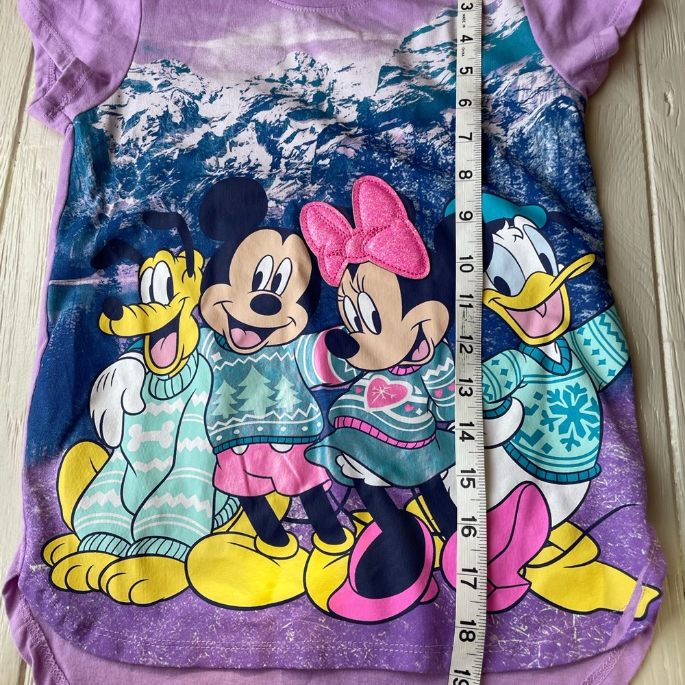 Christmas Minnie Mouse Girls Size 7 8 Holiday Graphic T-Shirt - Picture 3 of 7